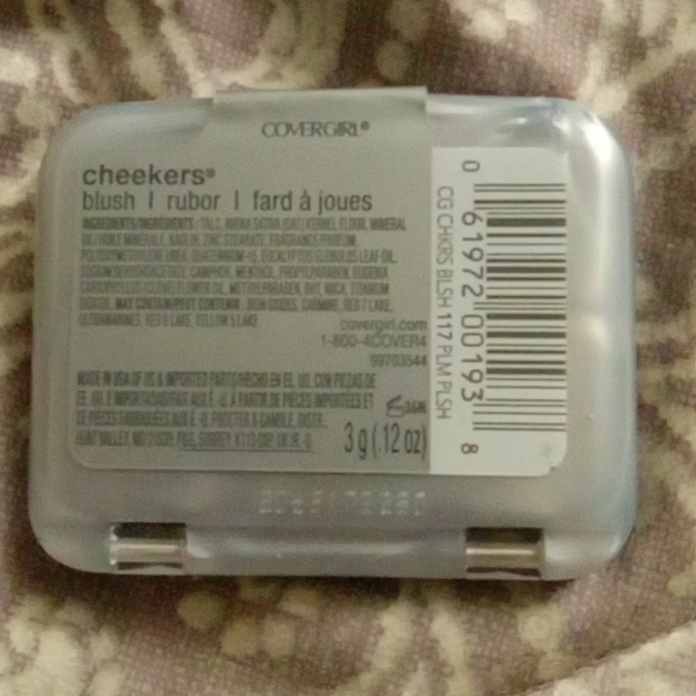 New Sealed COVERGIRL BLUSH #117 Plum Plush